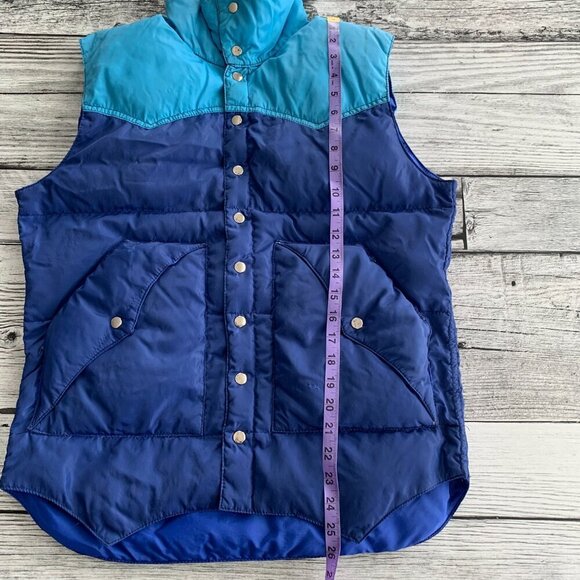 Vintage  Snap Front Down Puffer Vest - Picture 13 of 13